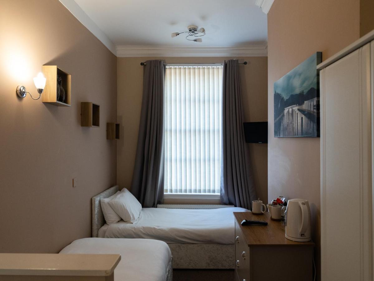 Heworth Inn And Rooms Йорк Екстер'єр фото